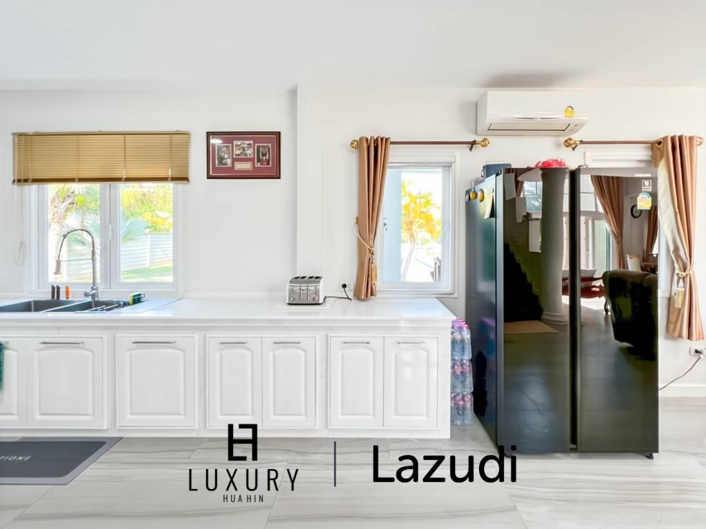 Surface habitable de 512 m² / 7 chambres / Terrain de 3 700 m²