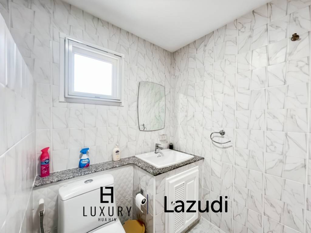 Surface habitable de 512 m² / 7 chambres / Terrain de 3 700 m²