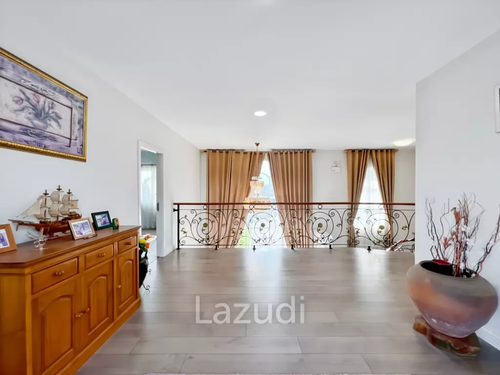 Grand 7-Bedroom Estate in Cha-Am: The Ultimate Private Sanctuary