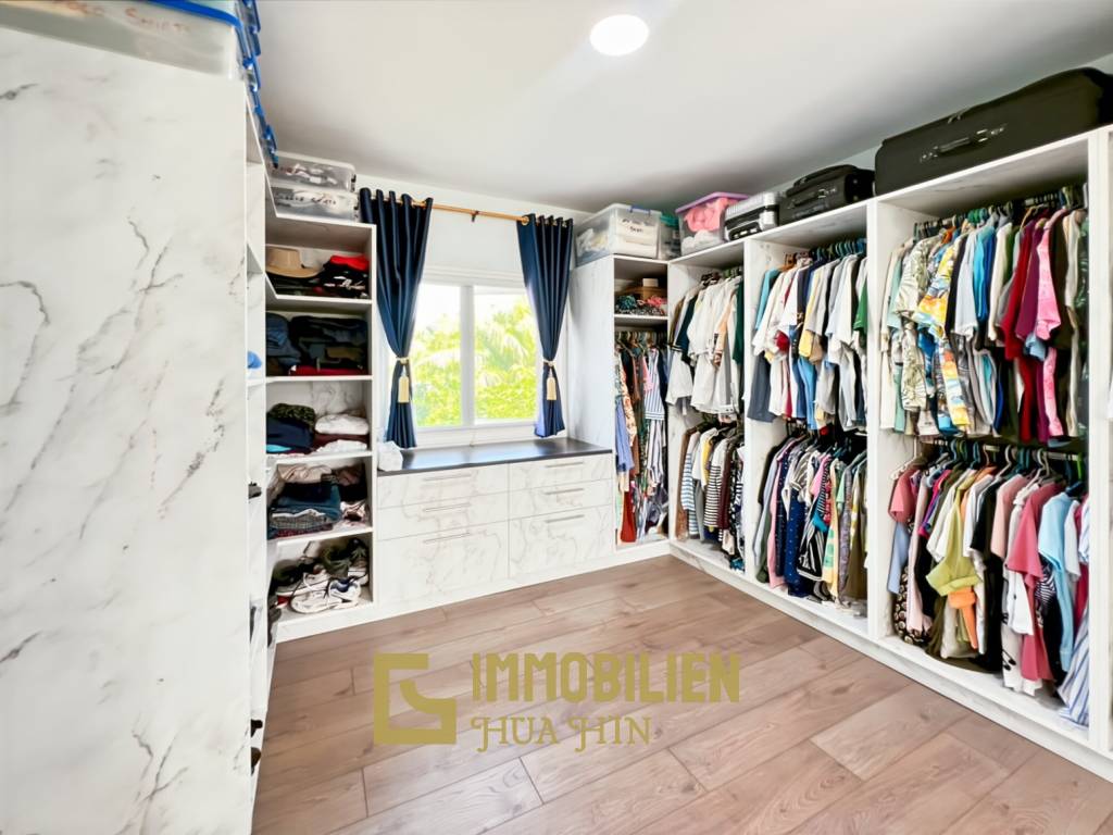 512 qm Wohnfläche / 7 Schlafzimmer / 3.700 qm Grundstück