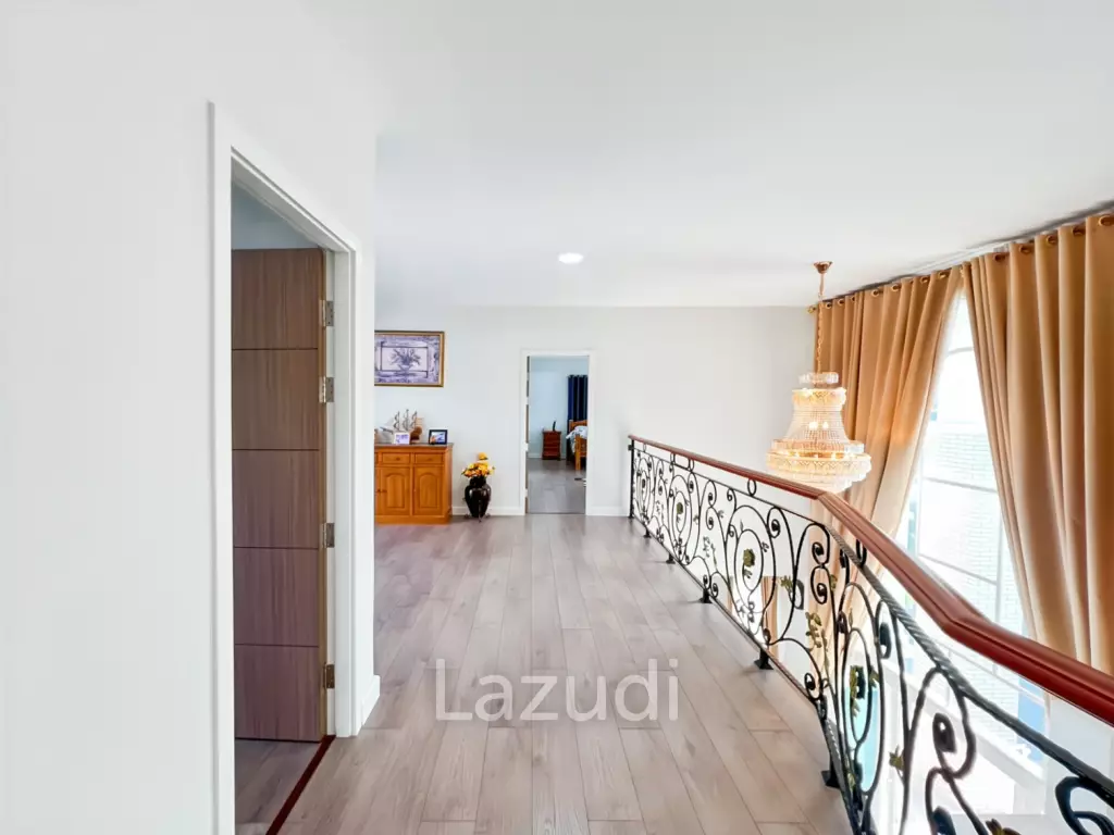 Grand 7-Bedroom Estate in Cha-Am: The Ultimate Private Sanctuary