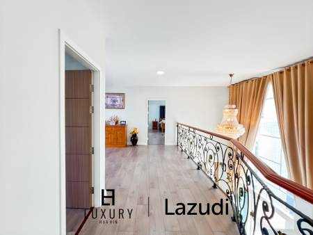 Surface habitable de 512 m² / 7 chambres / Terrain de 3 700 m²