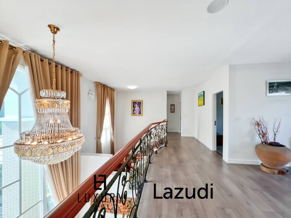 Surface habitable de 512 m² / 7 chambres / Terrain de 3 700 m²