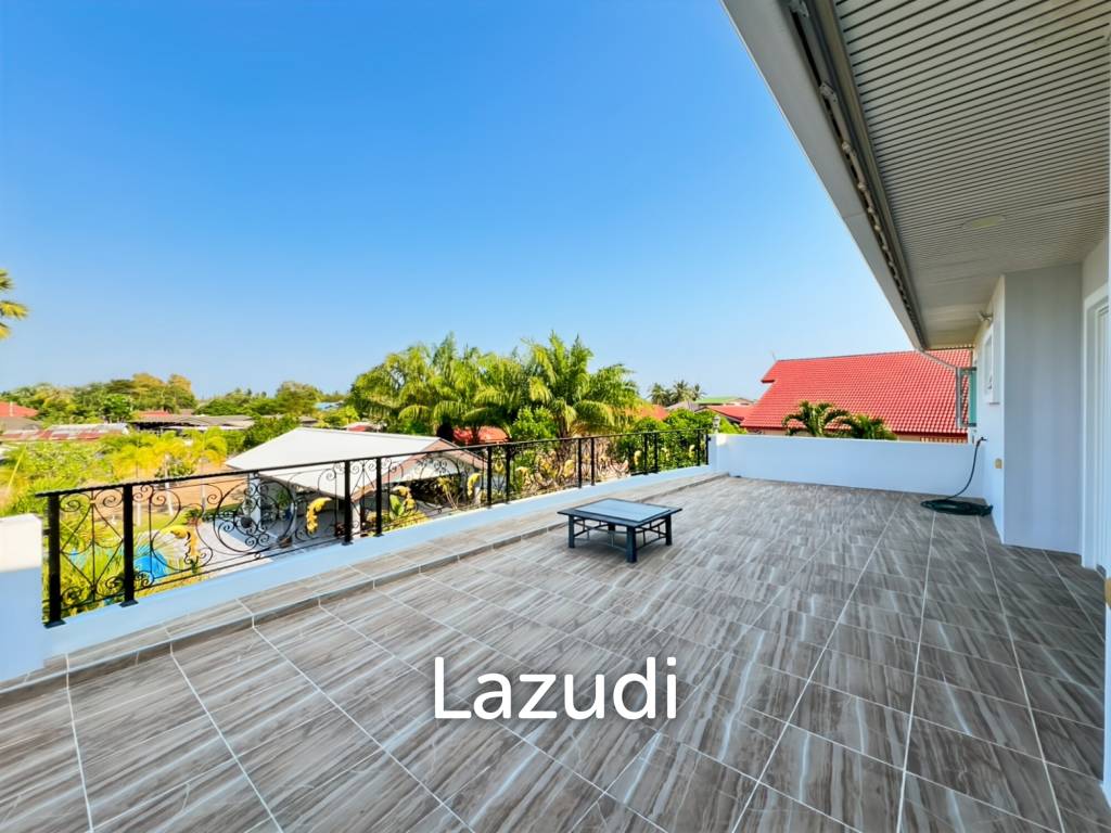 Grand 7-Bedroom Estate in Cha-Am: The Ultimate Private Sanctuary