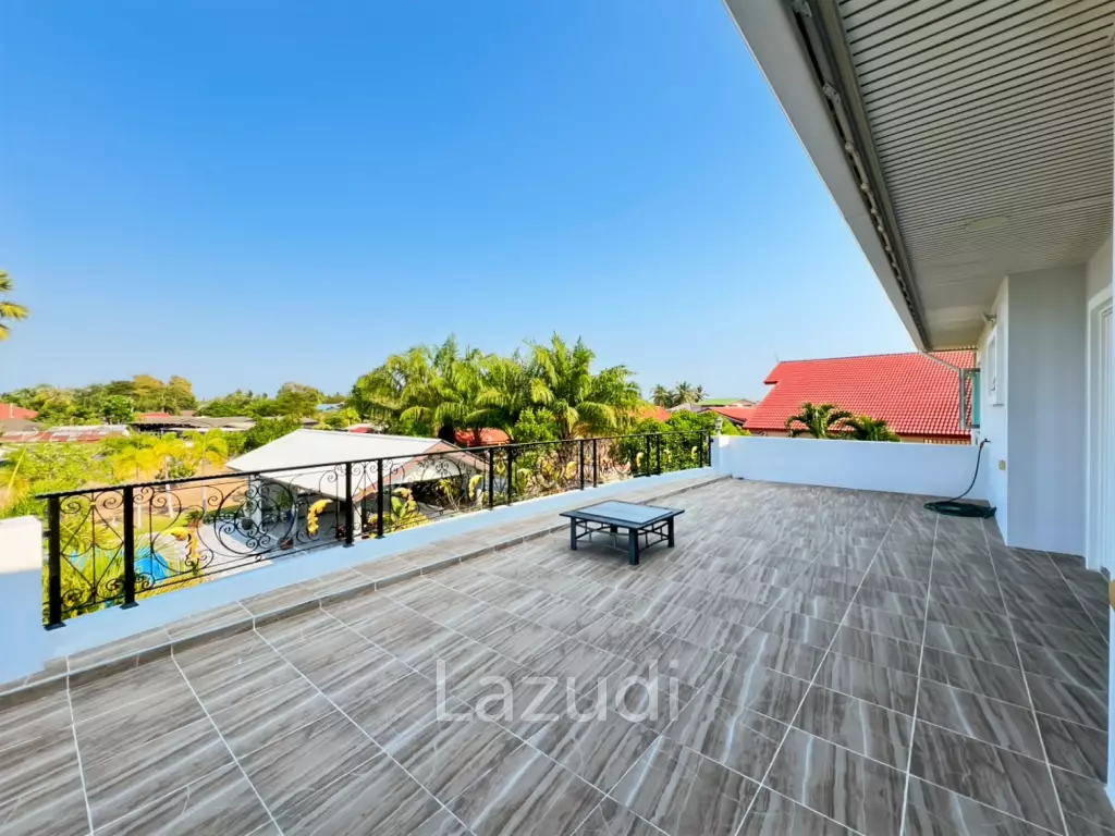 Grand 7-Bedroom Estate in Cha-Am: The Ultimate Private Sanctuary