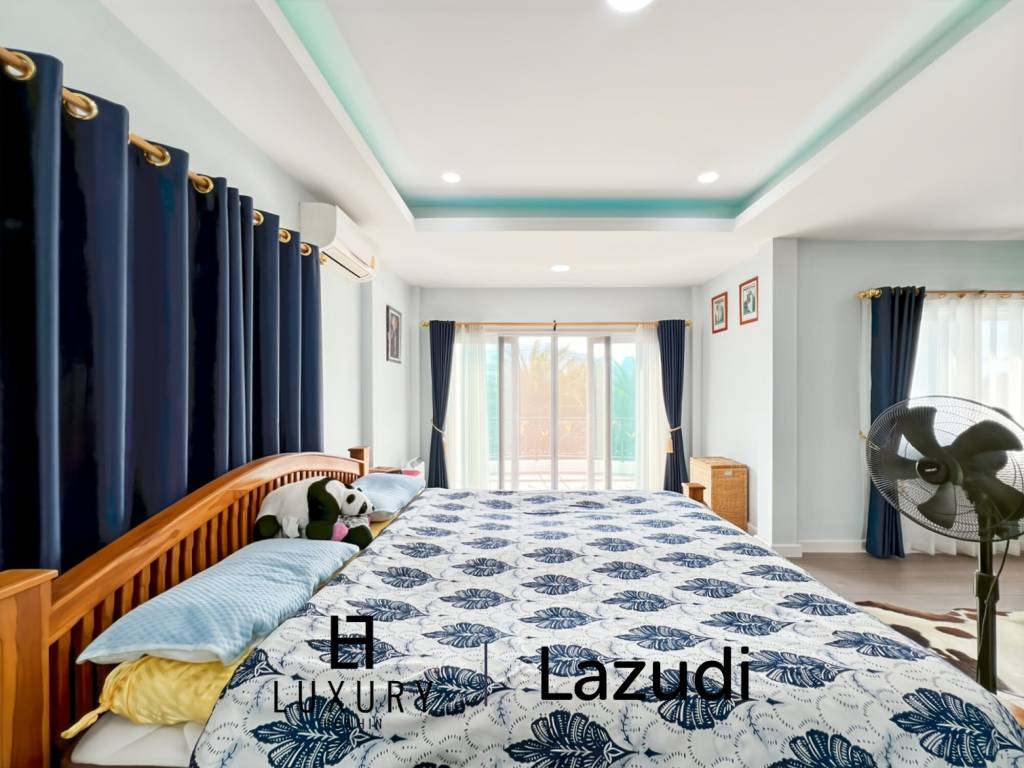 Surface habitable de 512 m² / 7 chambres / Terrain de 3 700 m²