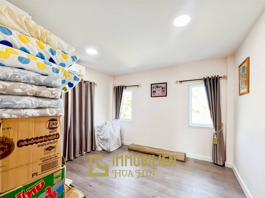 512 qm Wohnfläche / 7 Schlafzimmer / 3.700 qm Grundstück