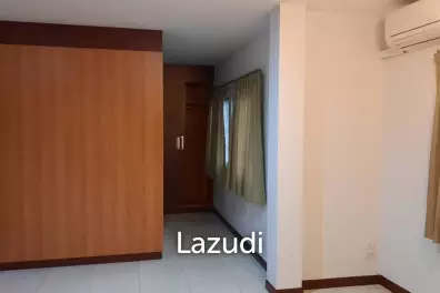 185 sqm modern 4 bedroom House in Pattanakarn 50