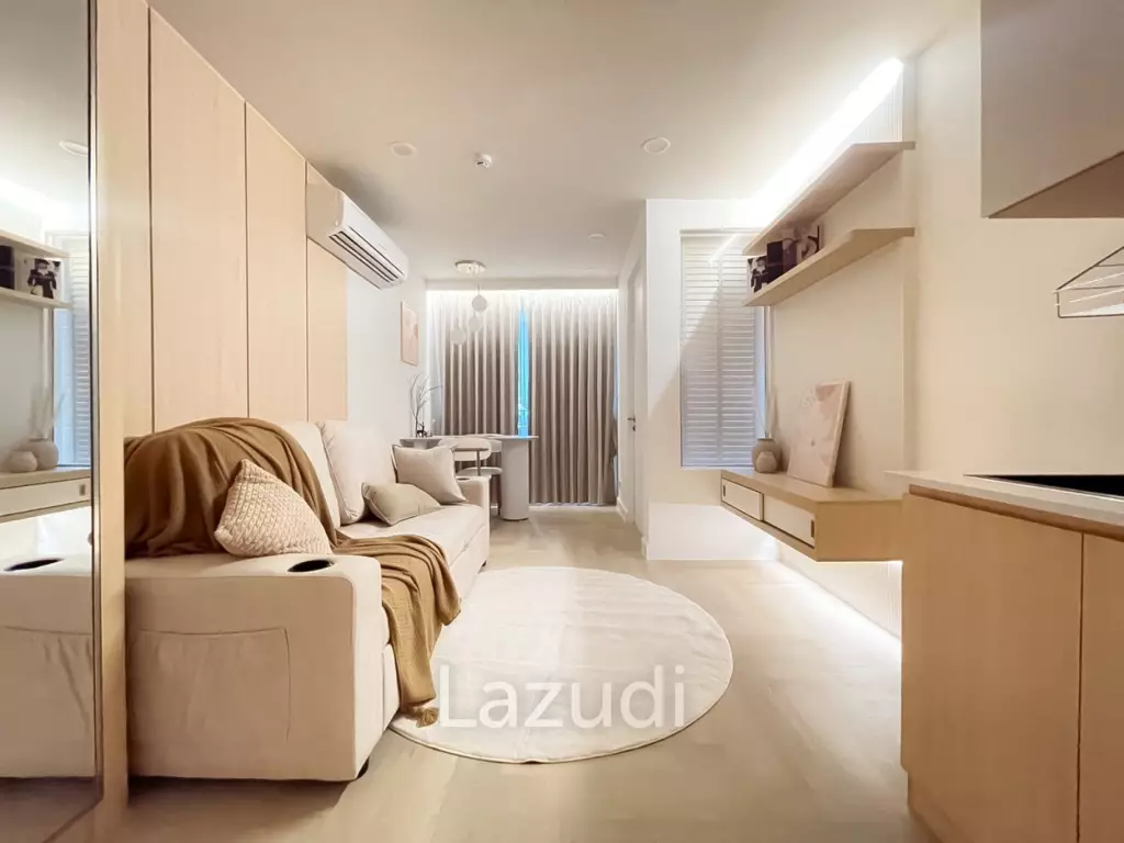 35 sqm modern 1 bedroom condo at The Clover Thonglor, Khlong Tan Nuea