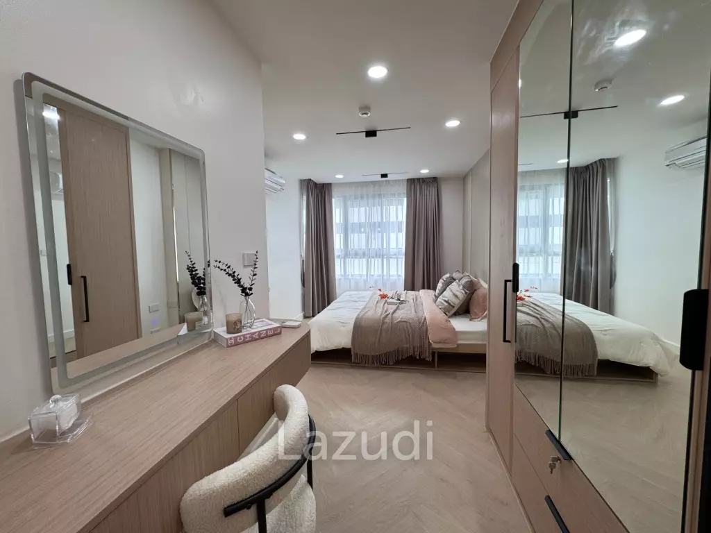 35 sqm modern 1 bedroom condo at The Clover Thonglor, Khlong Tan Nuea