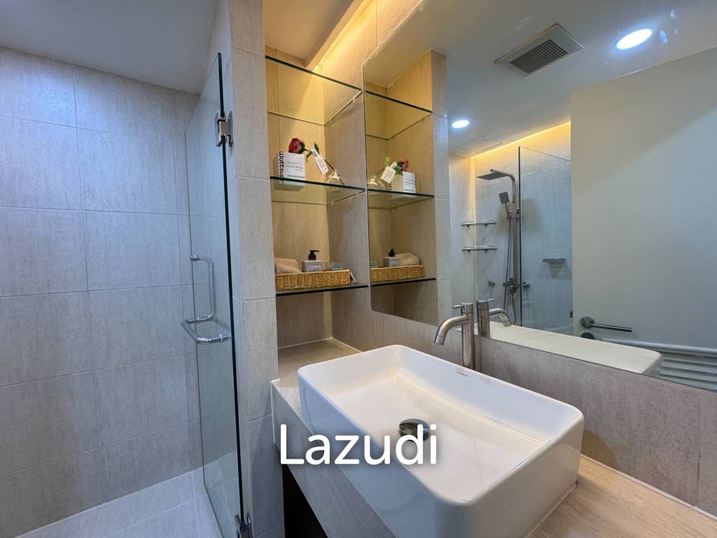 35 sqm modern 1 bedroom condo at The Clover Thonglor, Khlong Tan Nuea
