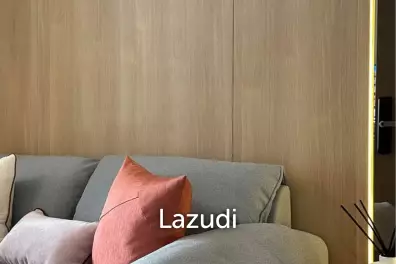 30 sqm high-floor 1 bedroom condo at Life Asoke Hype Makkasan Bangkok