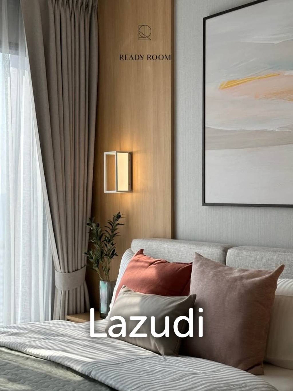 30 sqm high-floor 1 bedroom condo at Life Asoke Hype Makkasan Bangkok