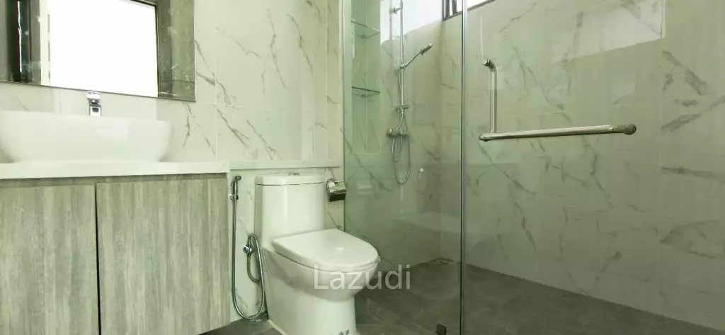 4  Bedroom 490 SQ.M. Luxury Privacy Villa In Pattaya