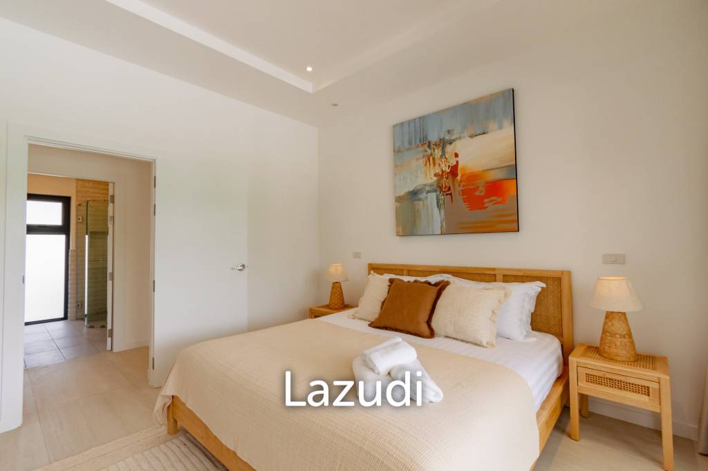 New Modern pool villa with solar in Thap Tai Hua Hin