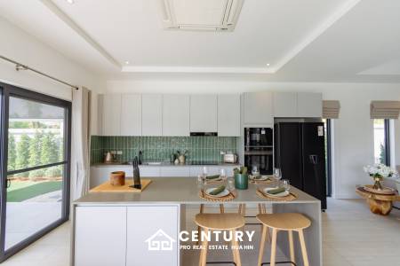 824 Kvm 3 Seng 3 Bad Villa for Salg