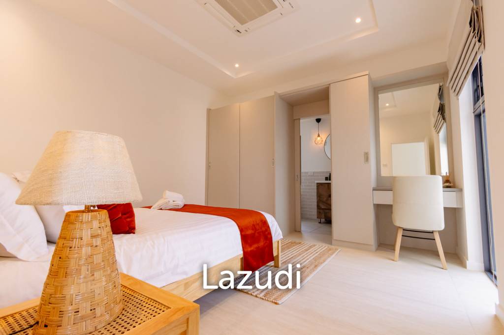 New Modern pool villa with solar in Thap Tai Hua Hin