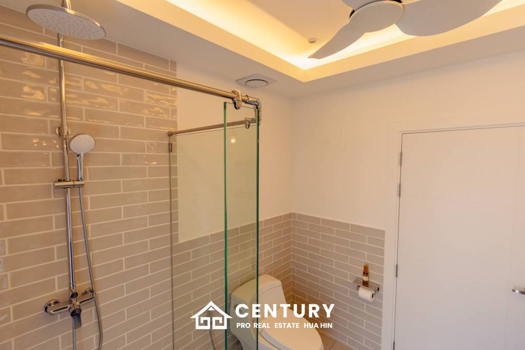 824 Kvm 3 Seng 3 Bad Villa for Salg