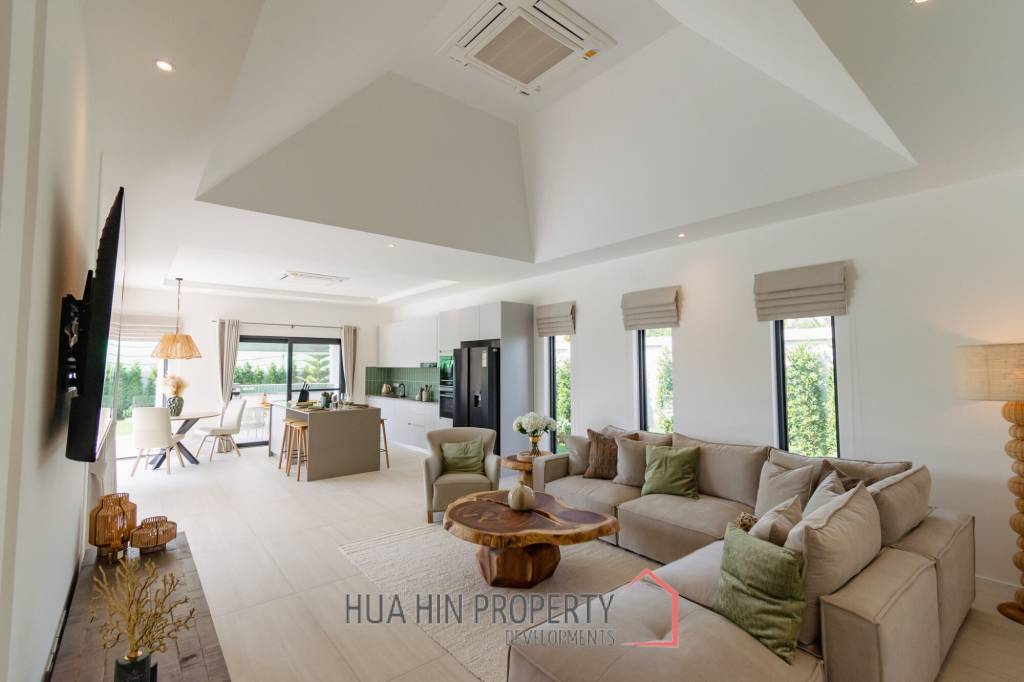 New Modern pool villa with solar in Thap Tai Hua Hin