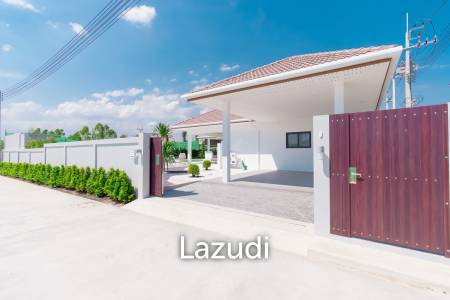 New Modern pool villa with solar in Thap Tai Hua Hin