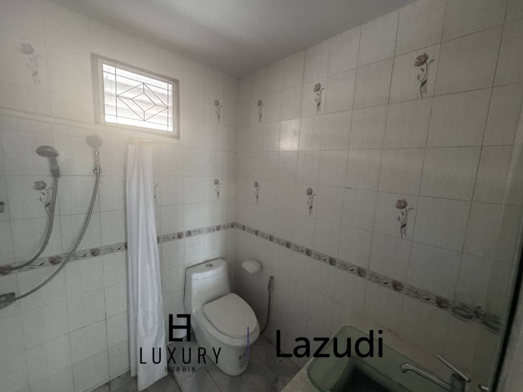 384 平方米 3 床 房子 对于 销售