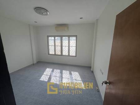 384 qm 3 Bett Haus Für Verkauf