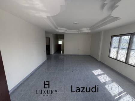 384 平方米 3 床 房子 对于 销售