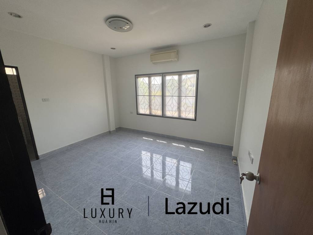 384 平方米 3 床 房子 对于 销售