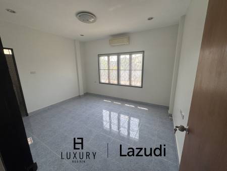 384 平方米 3 床 房子 对于 销售