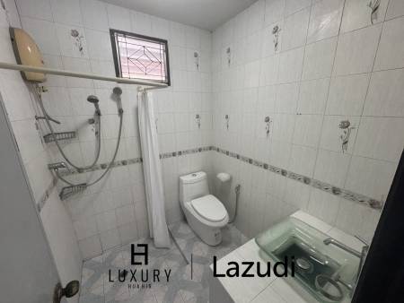 384 平方米 3 床 房子 对于 销售