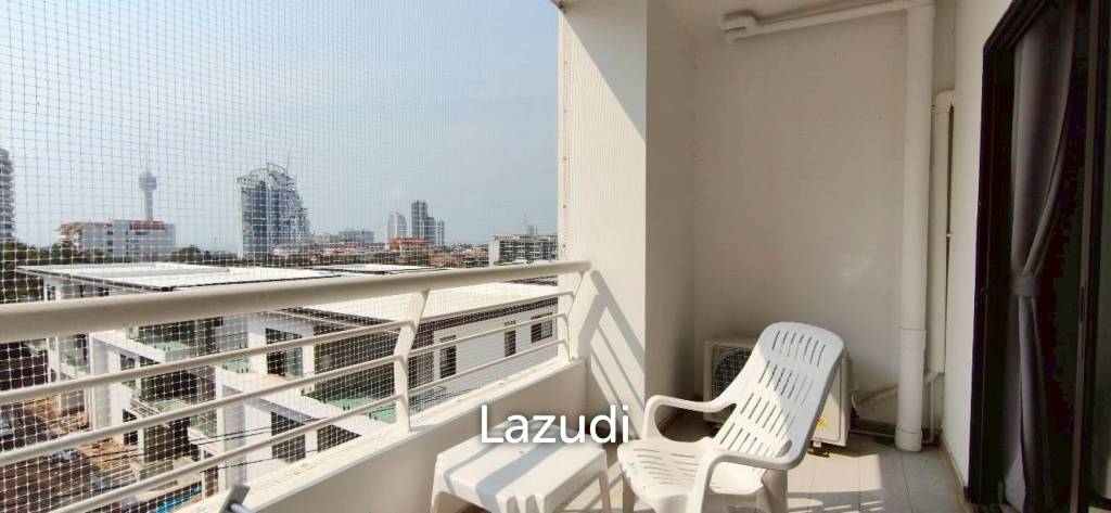 Studio 1 Bathroom 42 SQ.M. Pattaya Hill Resort