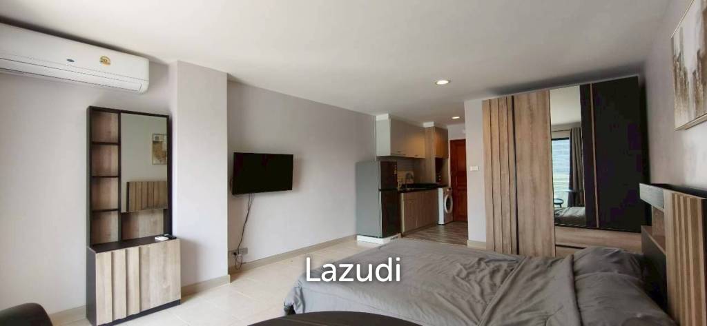 Studio 1 Bathroom 42 SQ.M. Pattaya Hill Resort