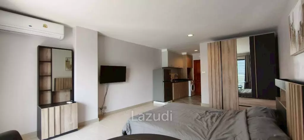 Studio 1 Bathroom 42 SQ.M. Pattaya Hill Resort