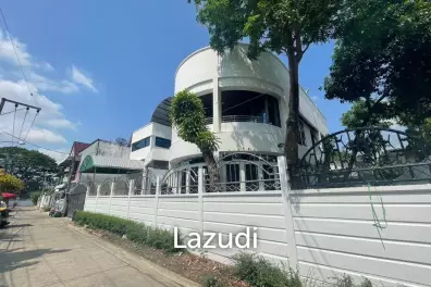 5 Bed Detached House For Sale 112 SQ.Wah