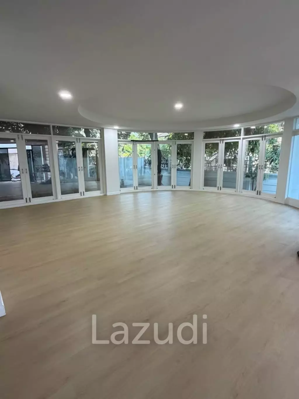 5 Bed Detached House For Sale 112 SQ.Wah