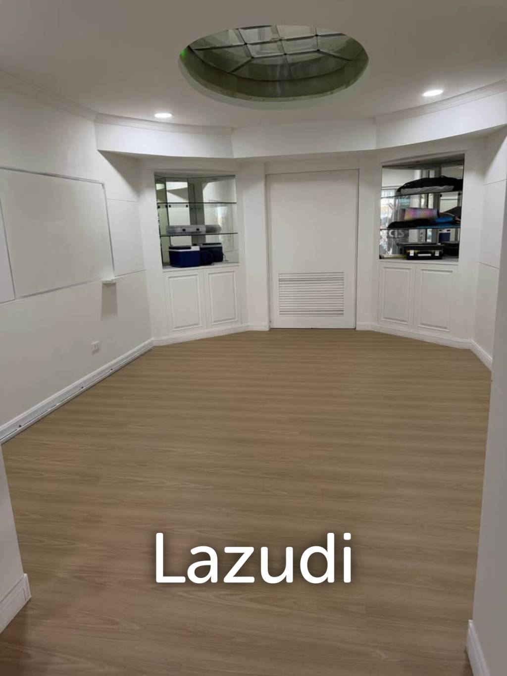 5 Bed Detached House For Sale 112 SQ.Wah