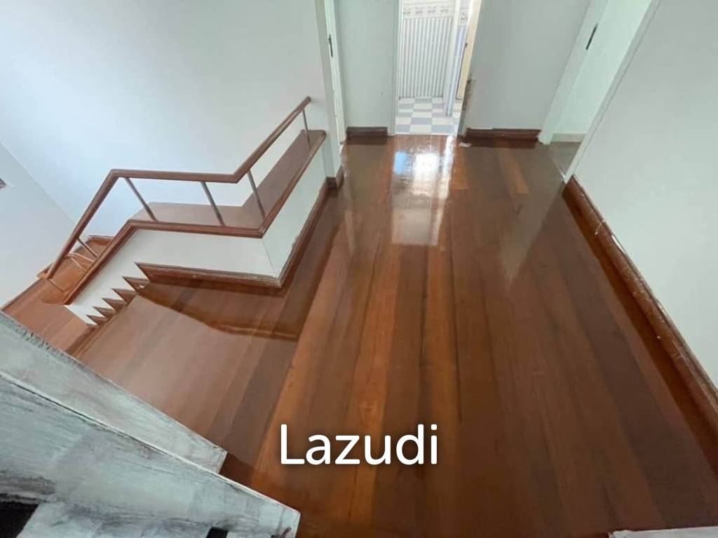 5 Bed Detached House For Sale 112 SQ.Wah