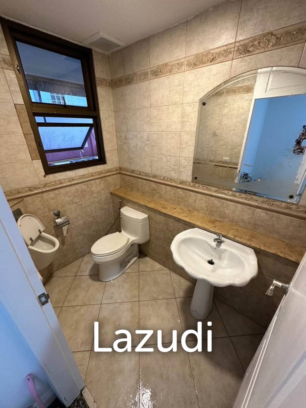5 Bed Detached House For Sale 112 SQ.Wah