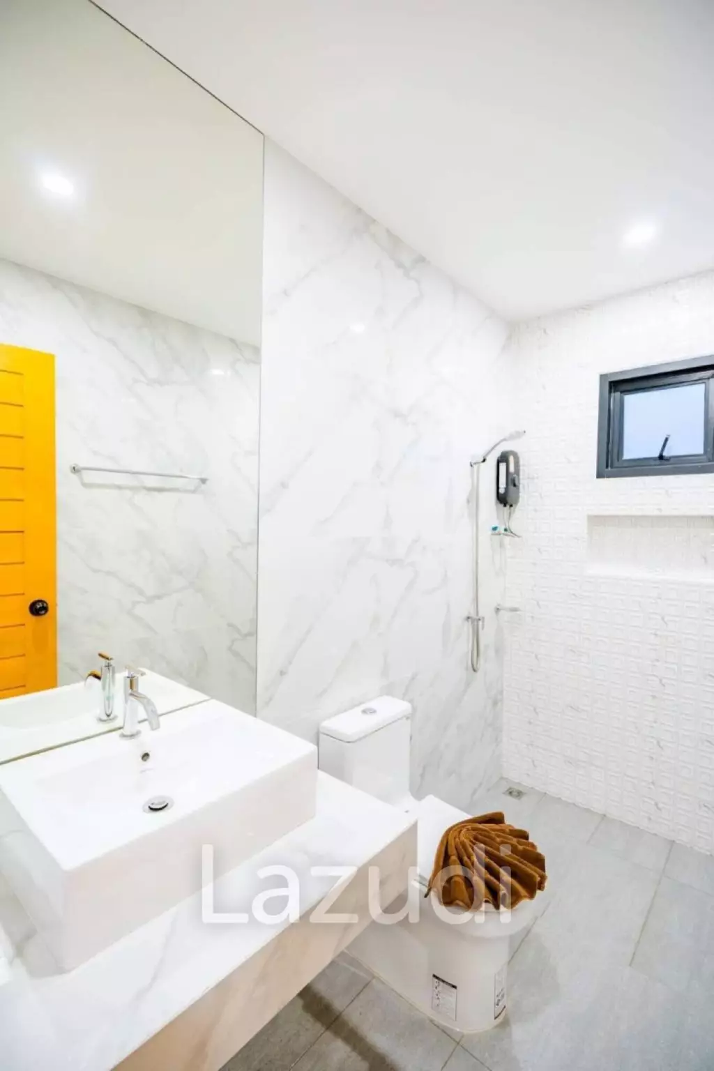 350 sqm 4 Bedroom Pool Villa for Sale in Hua Hin