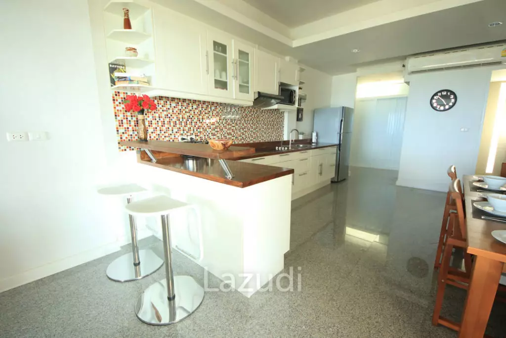 [Foreign Freehold] Sea View 2-Bed Condo in Plai Laem