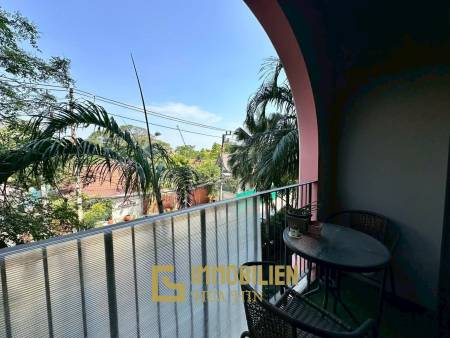 Studio-Eigentumswohnung / voll möbliert / Balkon