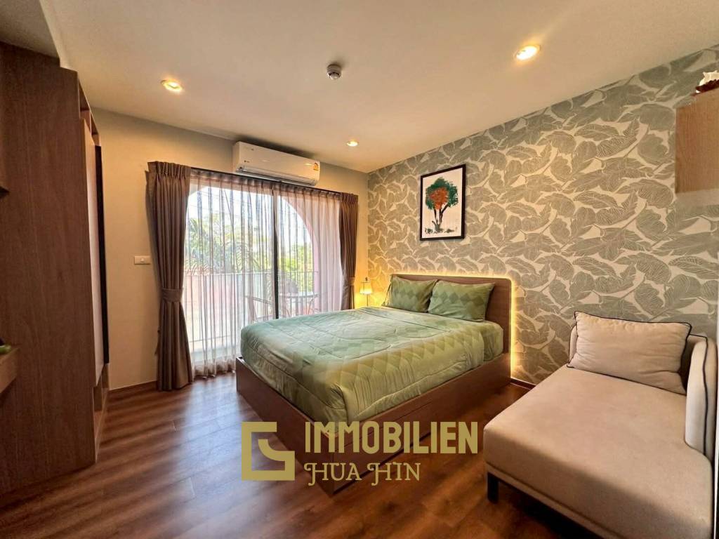 Studio-Eigentumswohnung / voll möbliert / Balkon