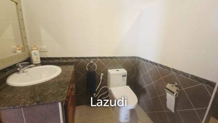 A beautiful , spacious home in Samor Phrong