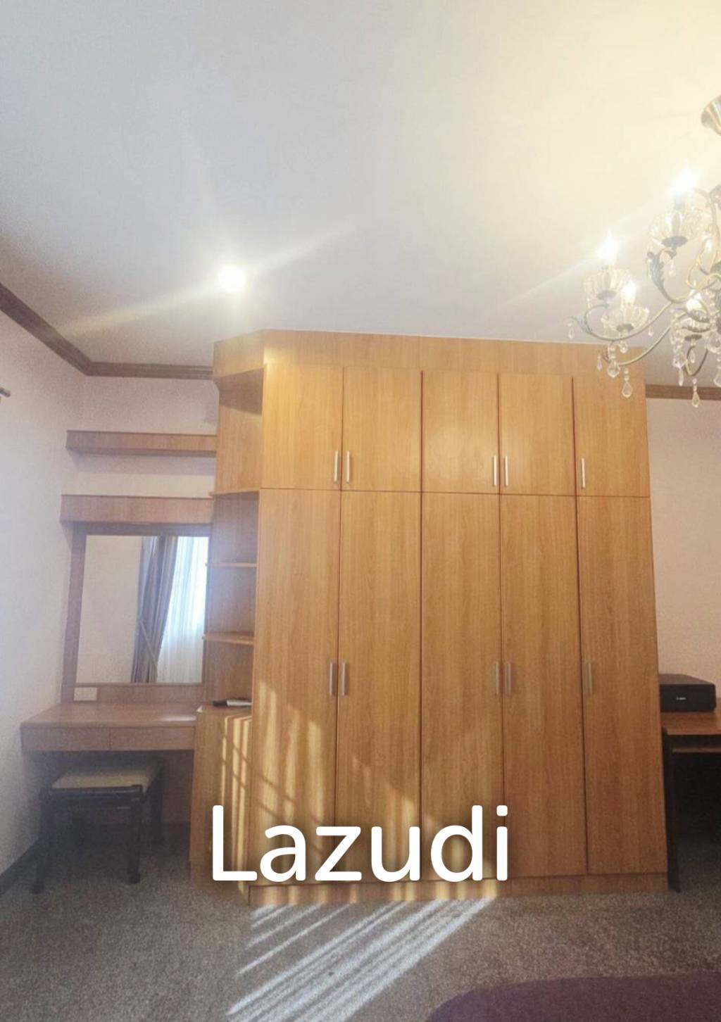 A beautiful , spacious home in Samor Phrong