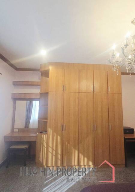 A beautiful , spacious home in Samor Phrong