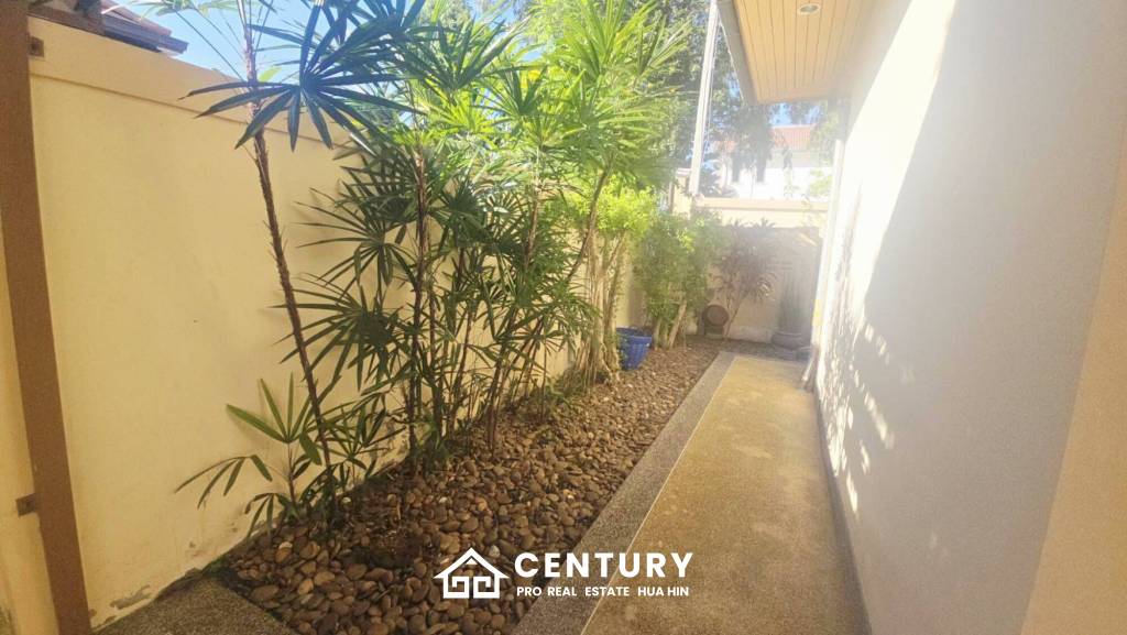 A beautiful , spacious home in Samor Phrong