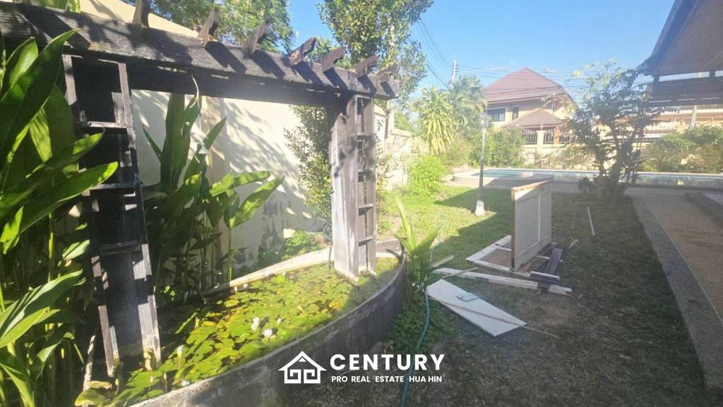 A beautiful , spacious home in Samor Phrong