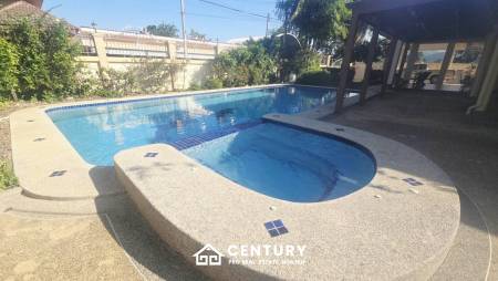 A beautiful , spacious home in Samor Phrong