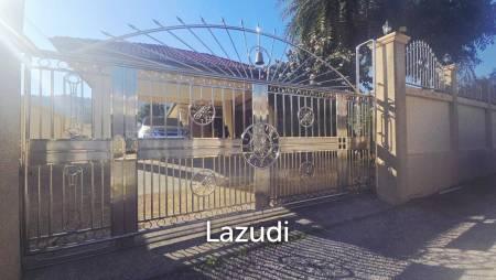 A beautiful , spacious home in Samor Phrong