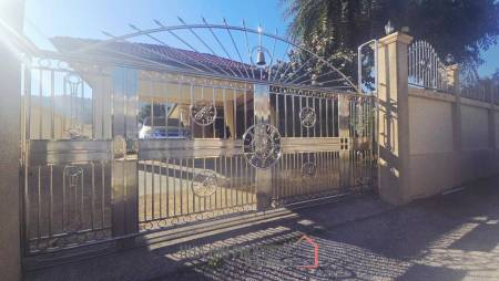 A beautiful , spacious home in Samor Phrong